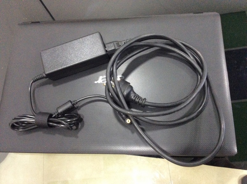 Laptop acer i3 بسعر مغري, الضفة » رام الله والبيره