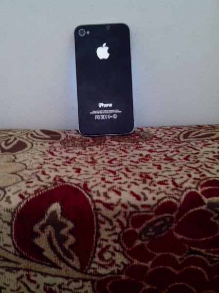 iphone 4s ايفون 4س نظام   iso 8.4 ذاكرة 16 G, الضفة » نابلس
