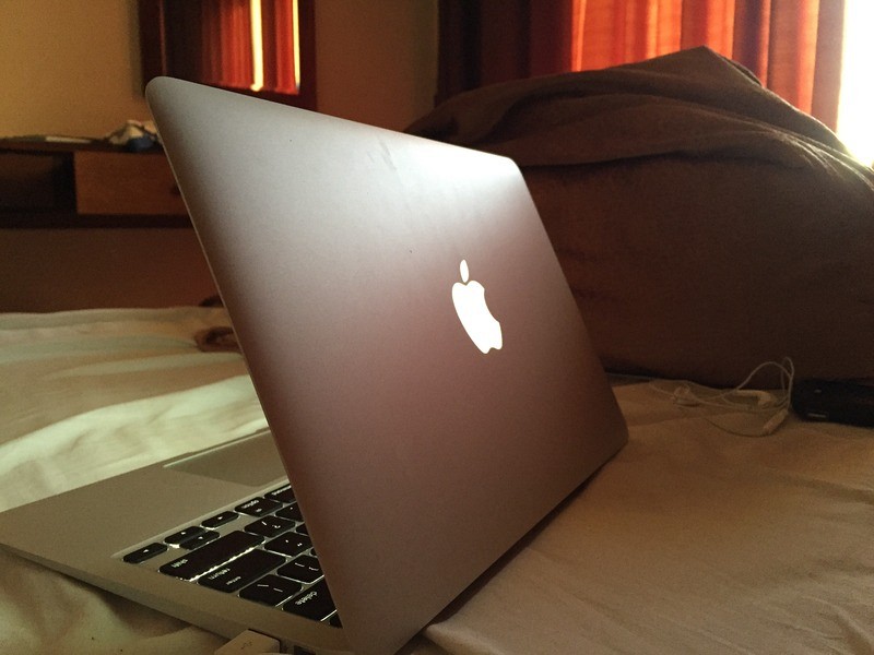 mac book air i7, الضفة » نابلس